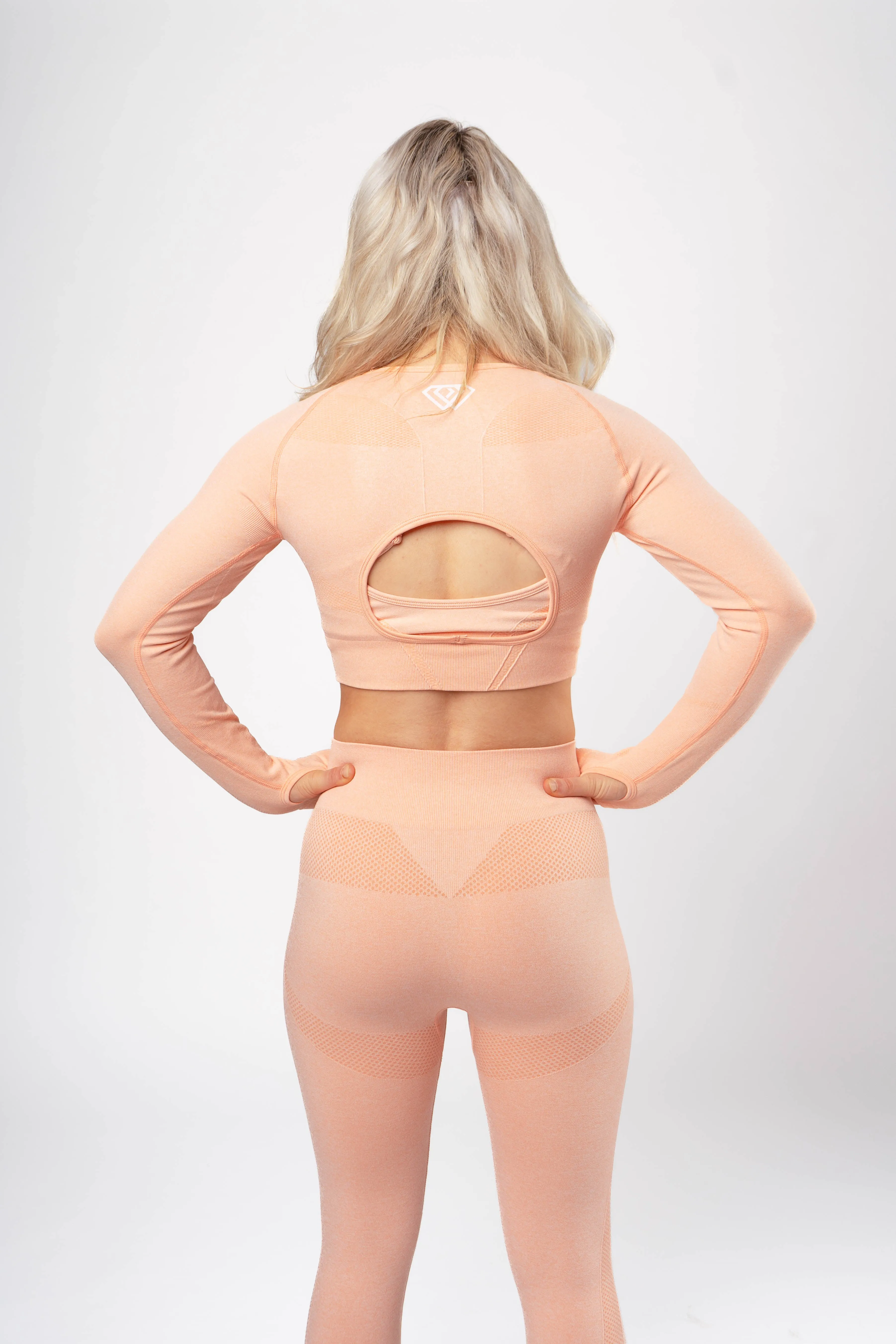 MK Seamless Long Sleeve Crop Top - Coral