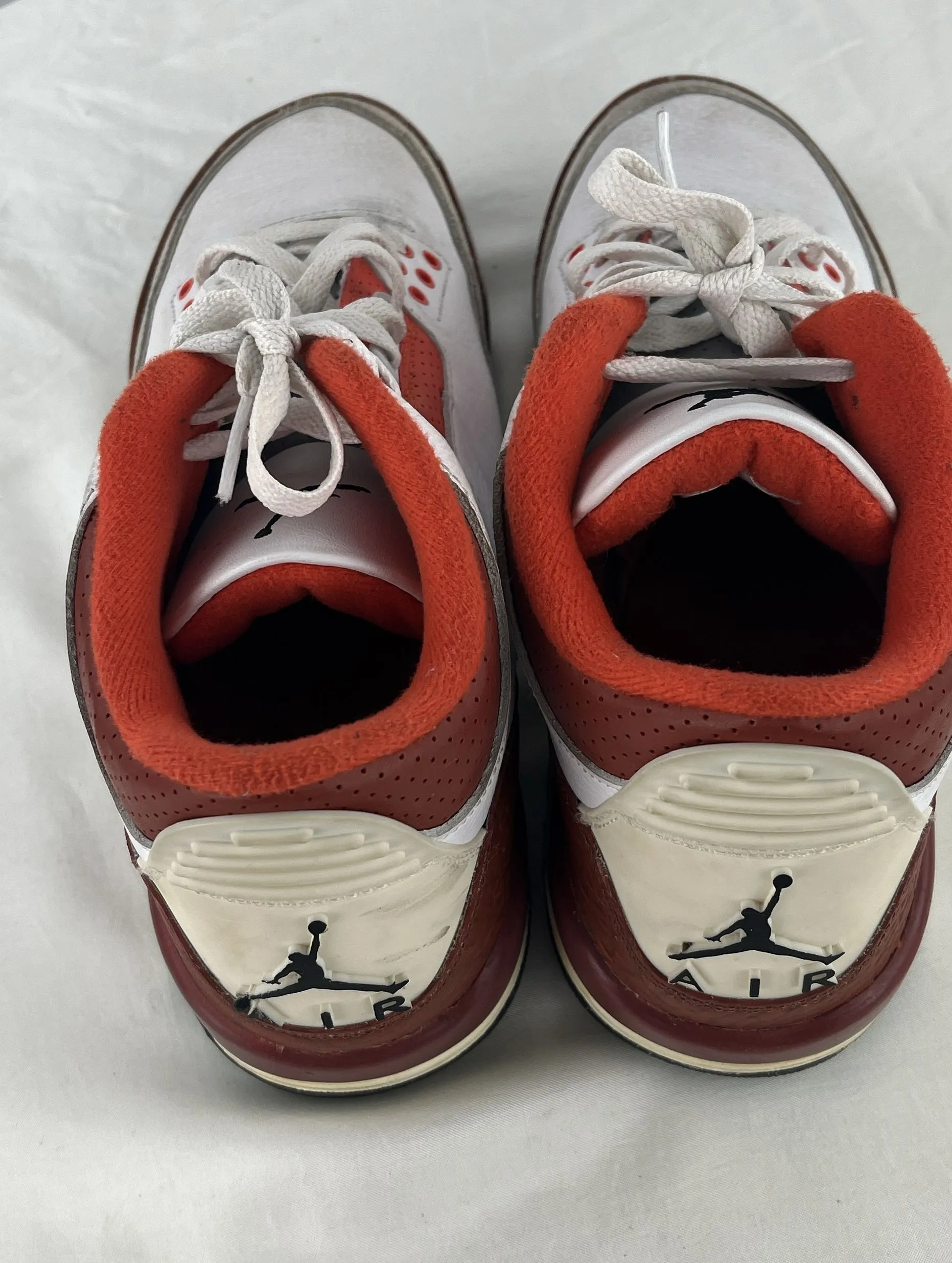 Nike Air Jordan 3 Retro SE GS White/Orange/Rust Mid Top Sneaker 7Y