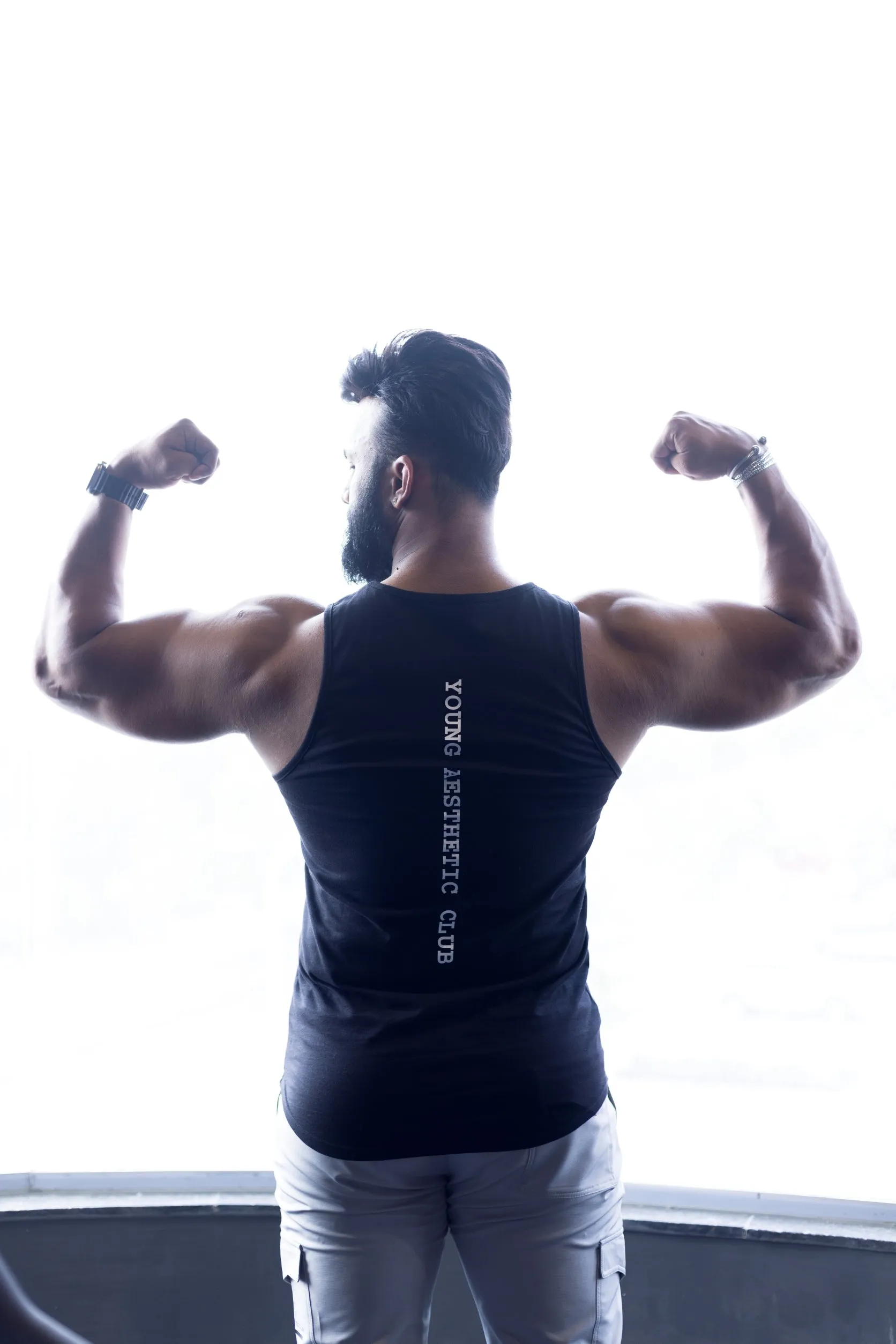 TANK TOP BLACK